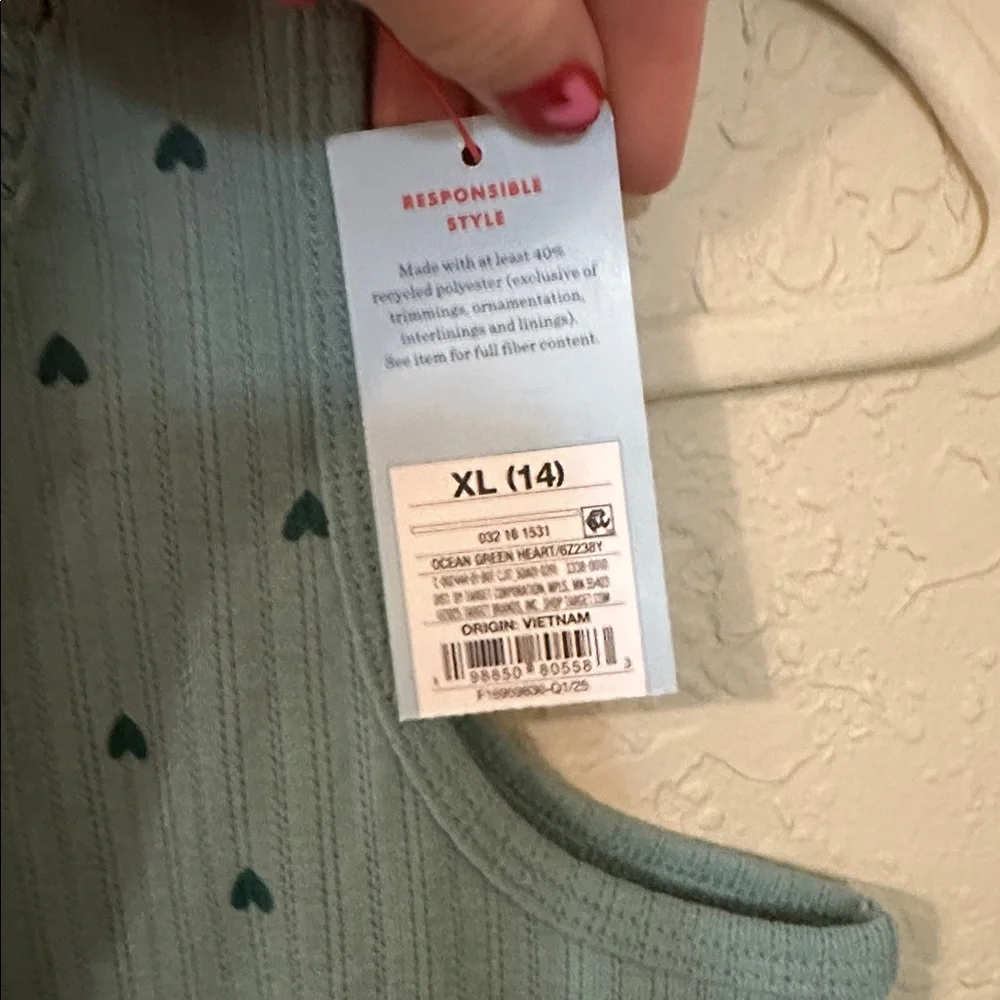 NWT cat &jack green and blue heart tank 7